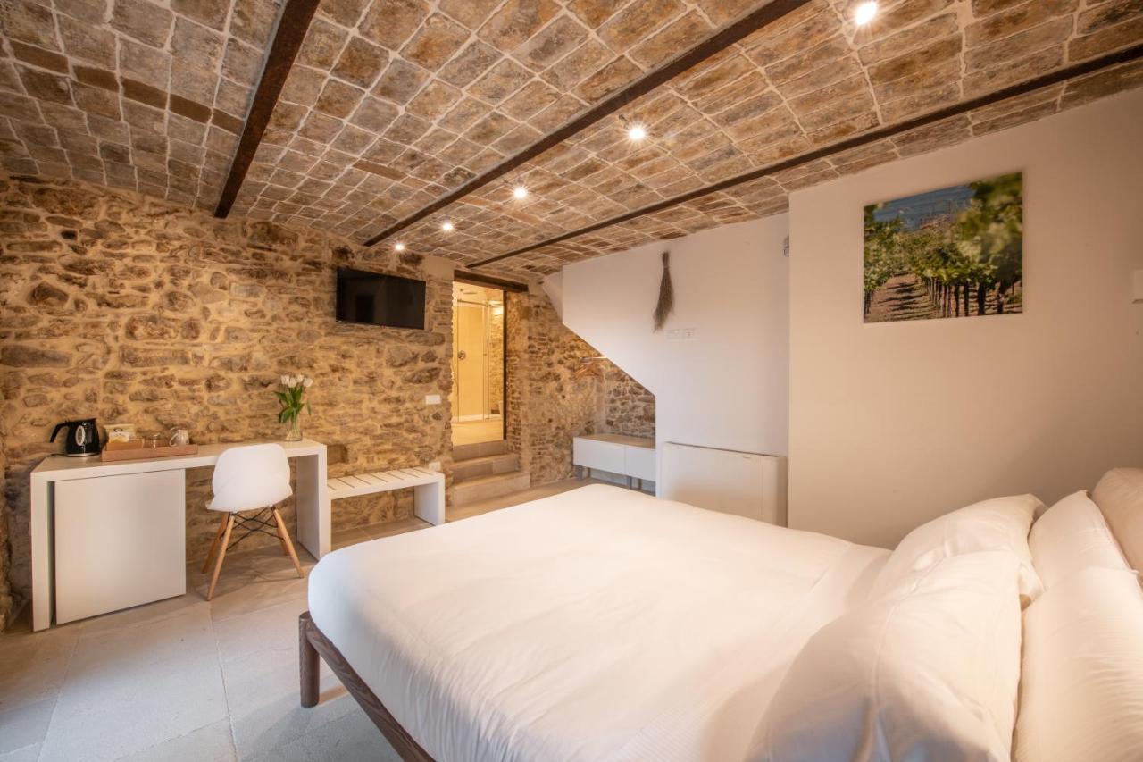 Hotel Borgo Baccile by Vini Fantini Crecchio Esterno foto