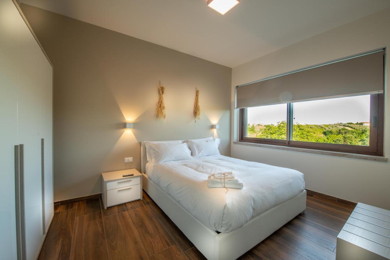 Hotel Borgo Baccile by Vini Fantini Crecchio Esterno foto