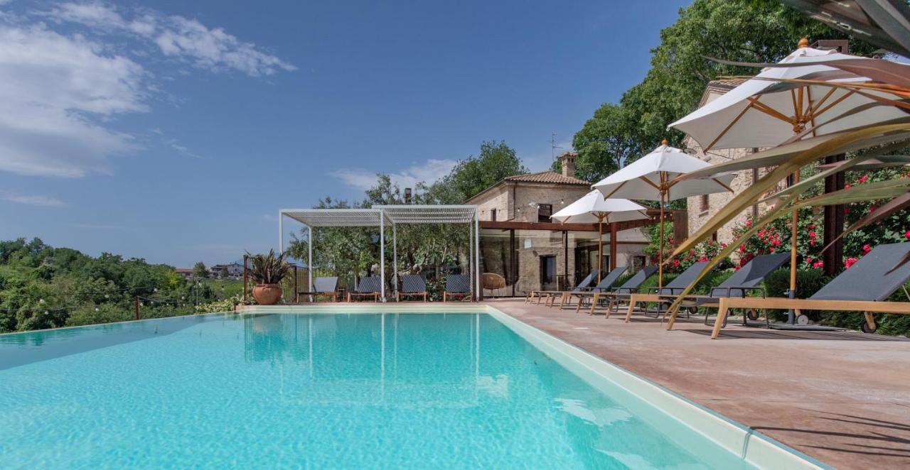 Hotel Borgo Baccile by Vini Fantini Crecchio Esterno foto