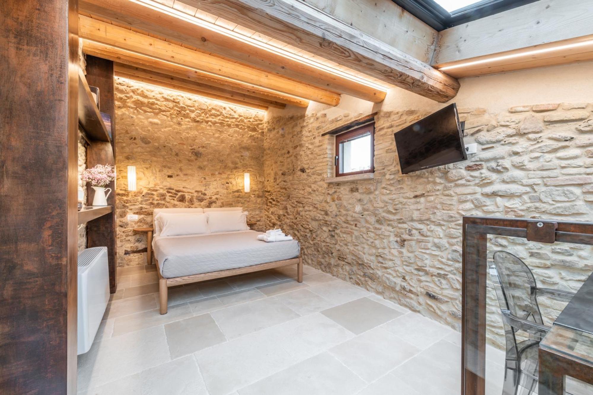 Hotel Borgo Baccile by Vini Fantini Crecchio Esterno foto